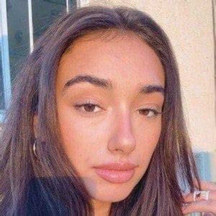 Kathleen Hixson - Age, Family, Bio