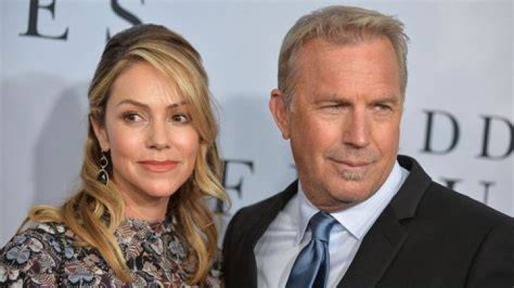 Kevin Costner – I did not jerk off in front of that woman