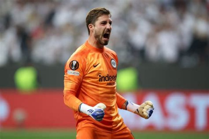 Kevin Trapp Net Worth - Wiki, Age, Weight and Height, Relationships, Family, and More