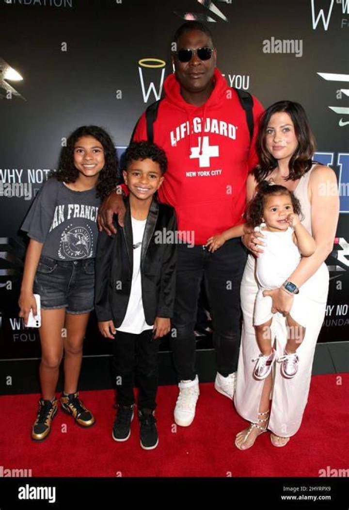 Keyshawn Johnson - Age, Family, Bio