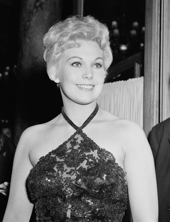 Kim Novak Net Worth - Wiki, Age, Weight and Height, Relationships, Family, and More