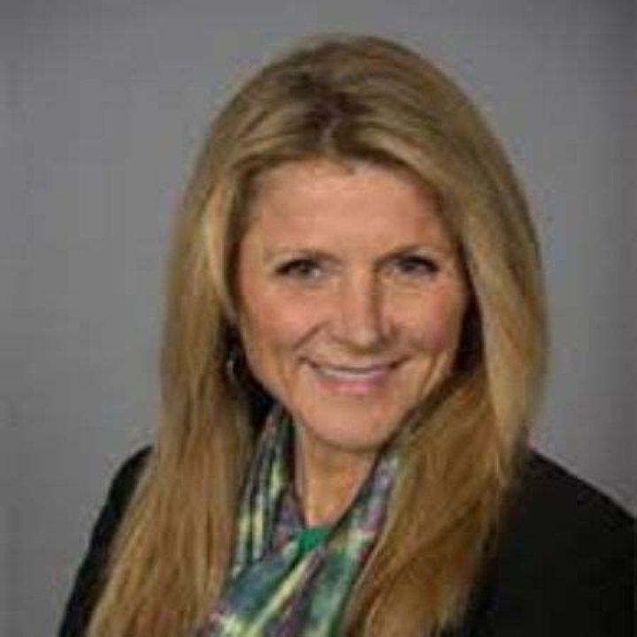 Kim Van Gundy, Wife of Stan Van Gundy! Know About Her Married, Children, Instagram, Photos, Net Worth, & So On.