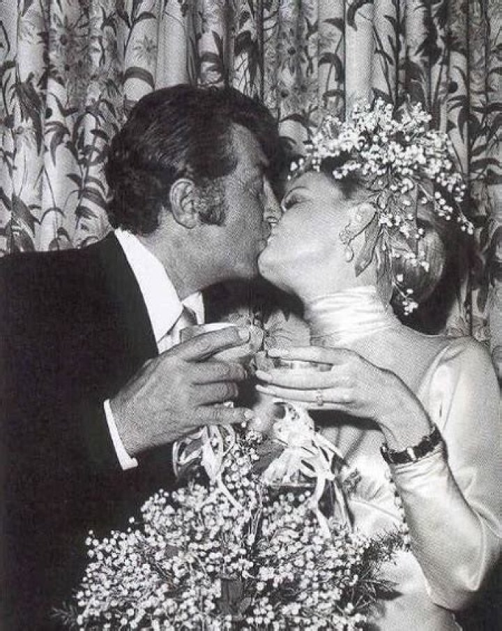 Know About Catherine Hawn And Marriage; Every Thing About Former Married Couple