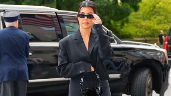 Kourtney Kardashian 'Loves' Her Stretch Marks