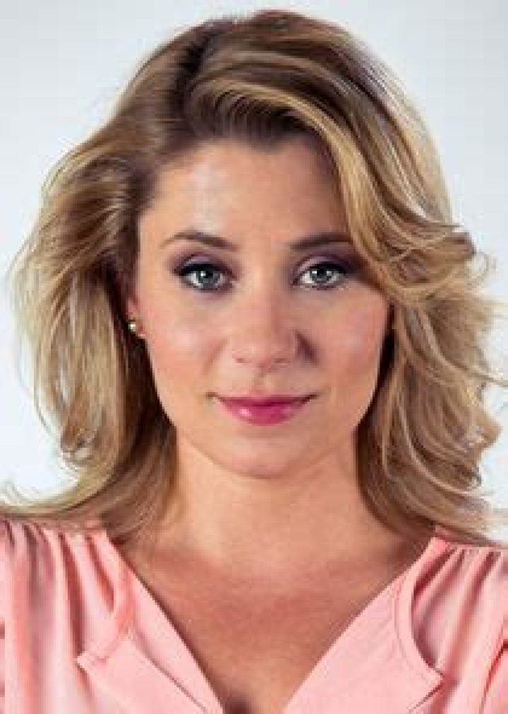 Krystin Pellerin Bio (Wiki) 