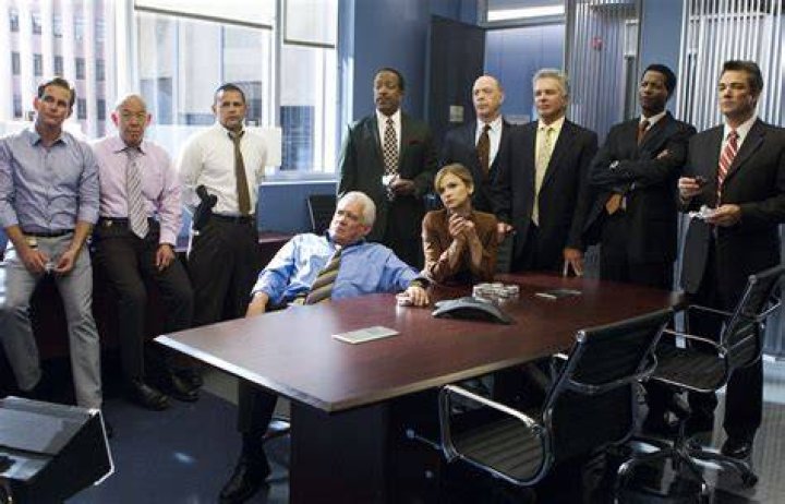 Kyra Sedgwick on the end of ‘The Closer’: someone will die & the mole is revealed