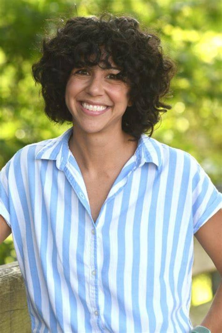 Lauren Diaz - Age, Family, Bio