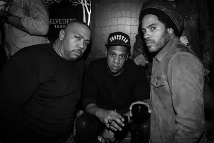 Lenny Kravitz bros out with Bradley Cooper & Leo DiCaprio: amazing?