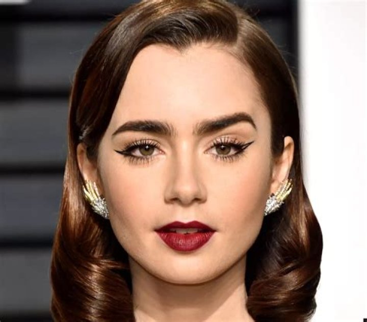 Lily Collins Nose Job: Before And After Photos