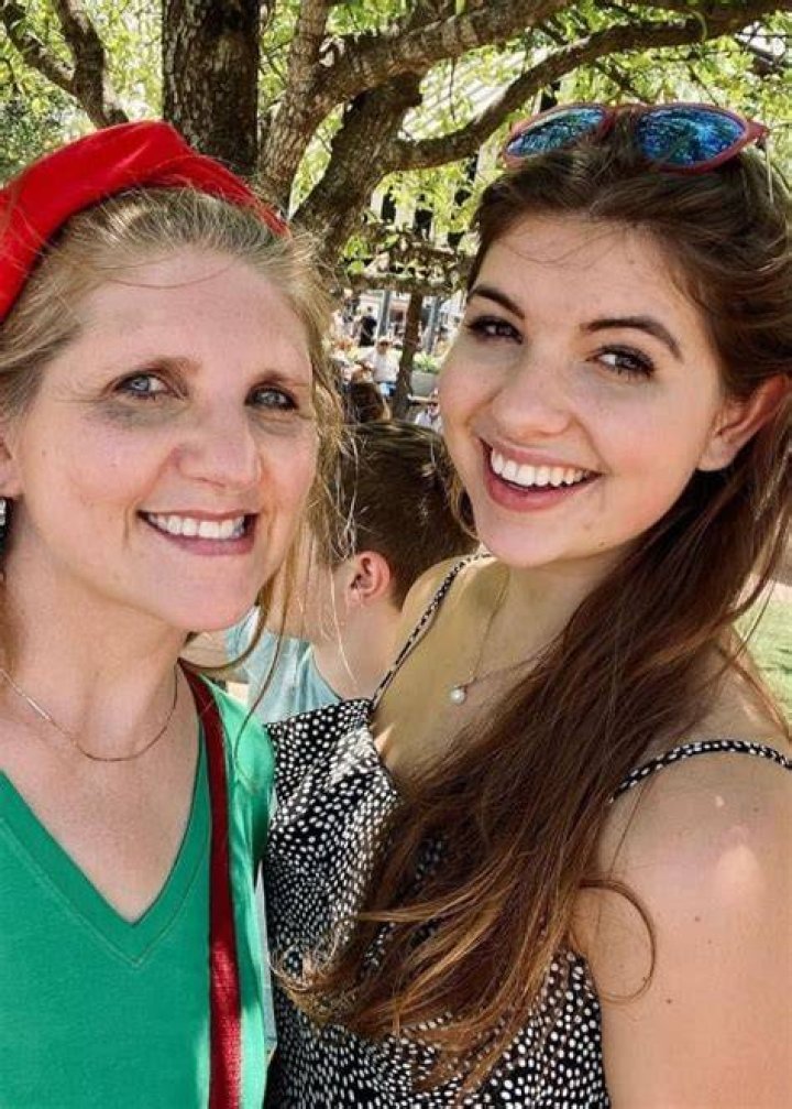 Lily Kate Cole - Age, Family, Bio