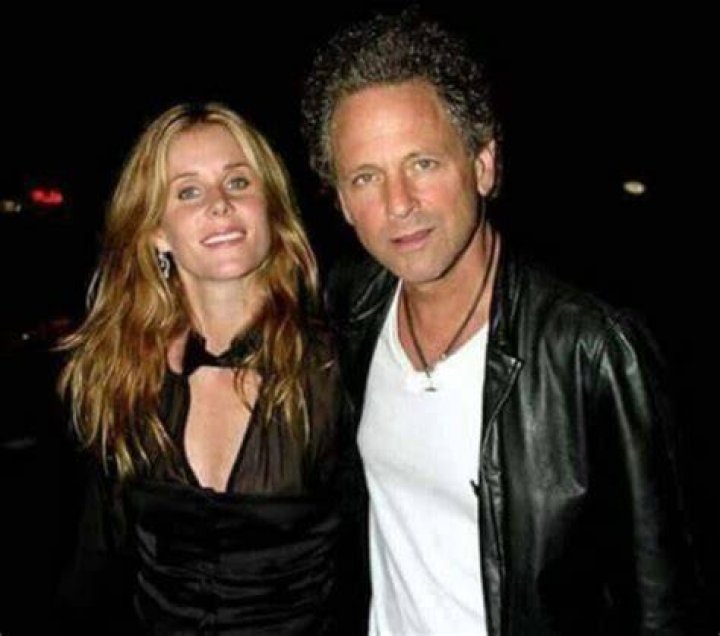Lindsey Buckingham Bio (Wiki) 