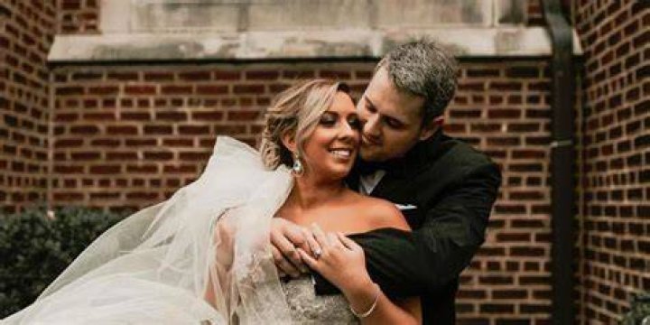 Mackenzie Edwards Spotted Wearing Wedding Ring in New Video