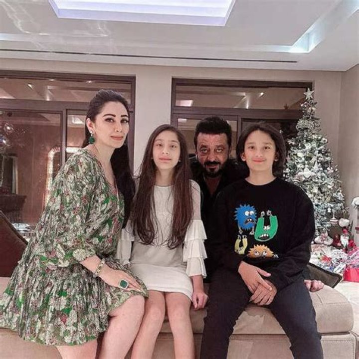 Manyata Dutt - Age, Family, Bio