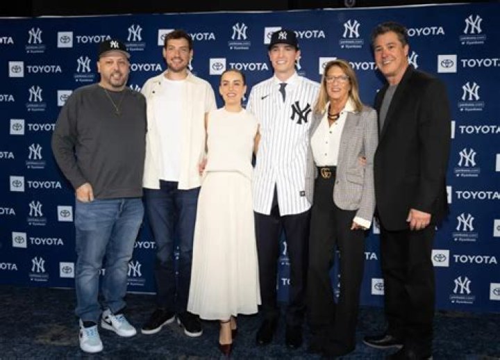 Max Fried - Age, Family, Bio