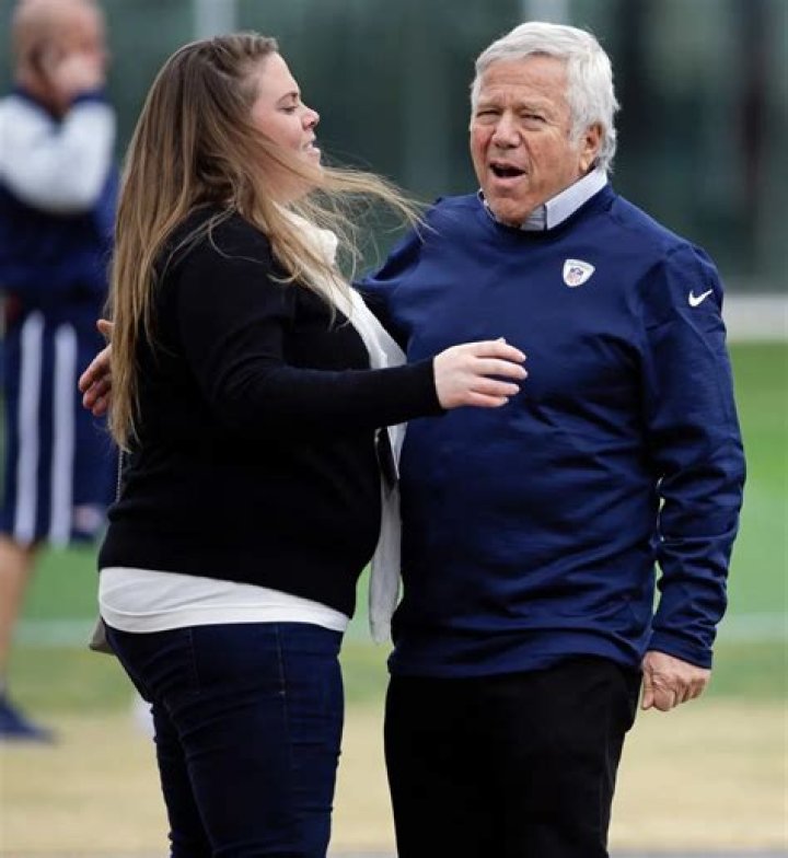 Meet Amanda Belichick- American Lacrosse Coach & Celebrity Daughter of Bill Belichick