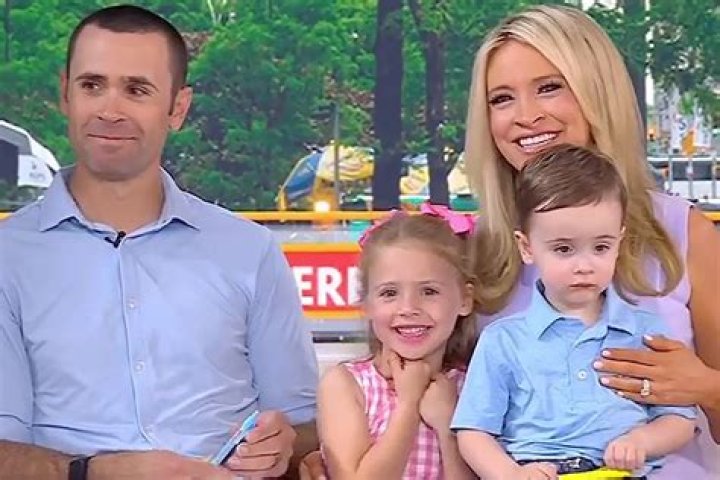 Meet Kayleigh McEnany & Sean Gilmartin Daughter