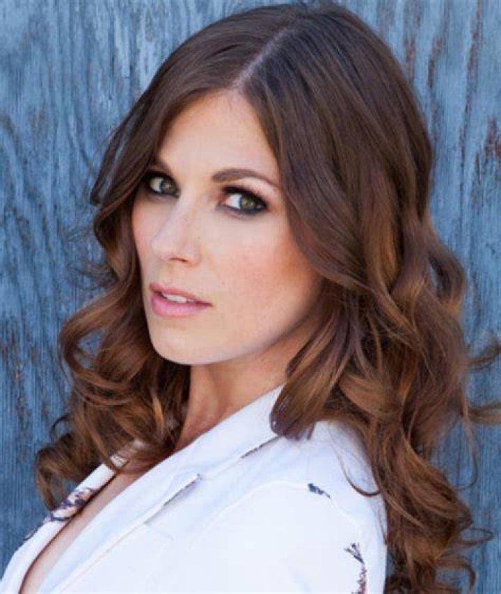 Meghan Heffern Bio (Wiki) 