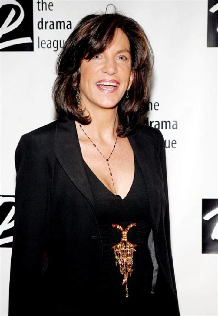 Mercedes Ruehl Net Worth - Wiki, Age, Weight and Height, Relationships, Family, and More