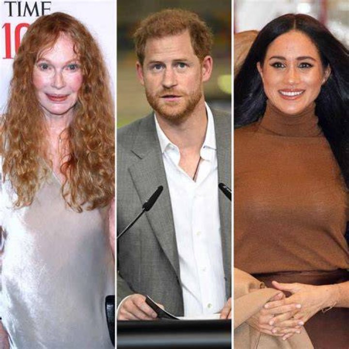 	Mia Farrow on Prince Harry & William: ‘I just want those two boys to be together’	