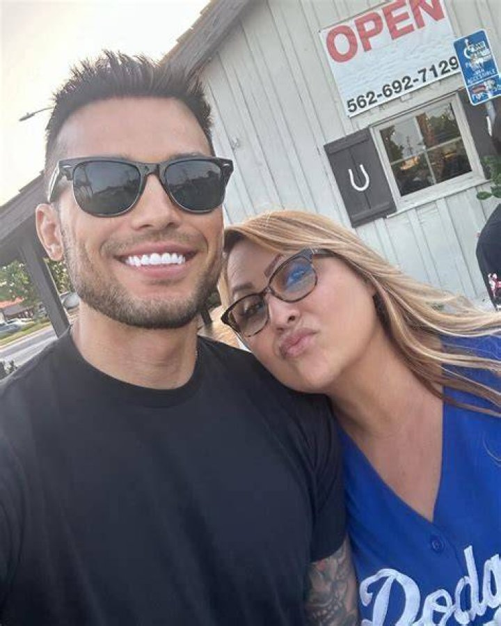 Michael Vazquez - Age, Family, Bio