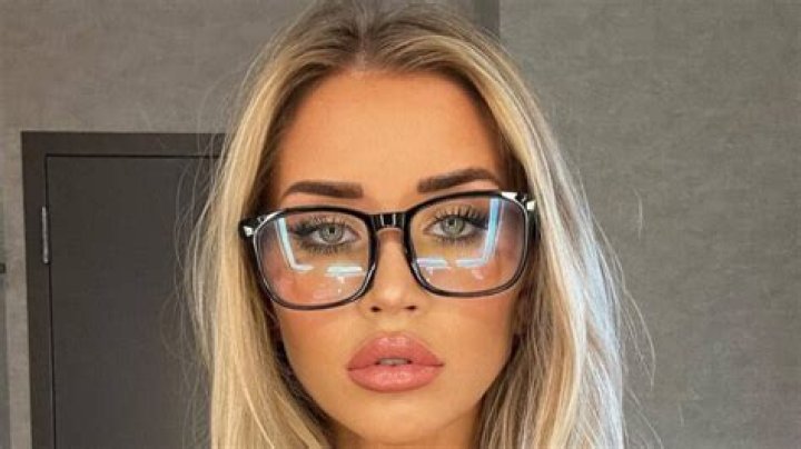 Mikayla Demaiter Plastic Surgery, Weight Loss And Beauty Secret