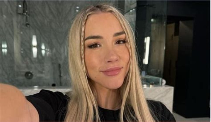 Mikhaila Peterson Wikipedia And Age: How Old Is Jordan Peterson Daughter?
