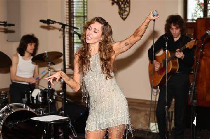 Miley Cyrus’ producer insists she doesn’t ‘dance with Molly’ in new single