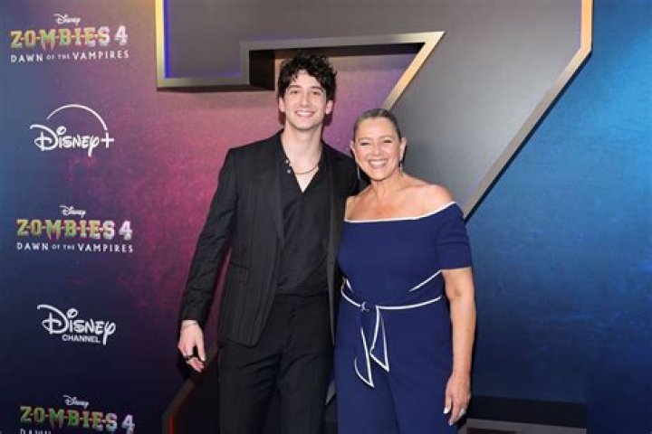 Milo Manheim Ethnicity: Meet His Parents Camryn Manheim And Jeffrey Brezovar