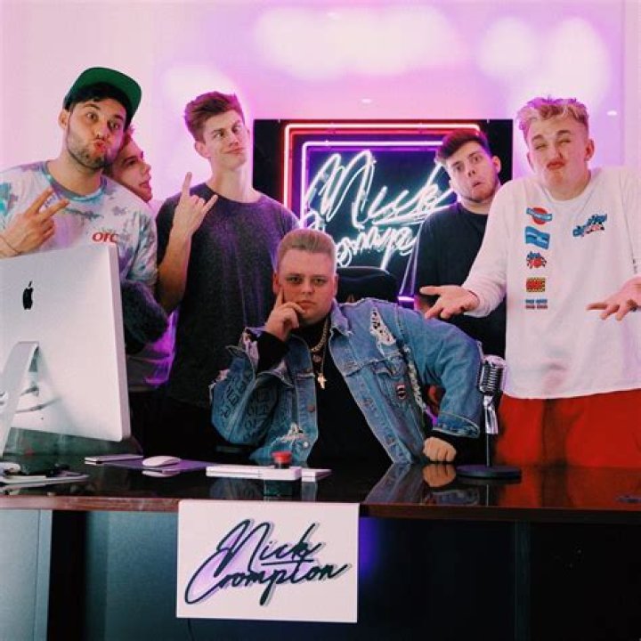 Nick Crompton quits Jake Paul’s Team 10! What are the reasons he sighted and who followed in his decision?