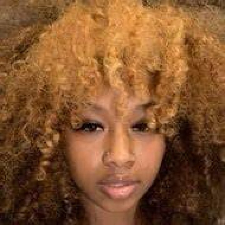 Niyaadadoll - Age, Family, Bio