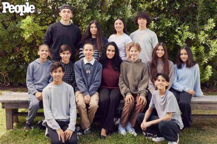 Octomom: her kids’ father would have met them, but she got pregnant again