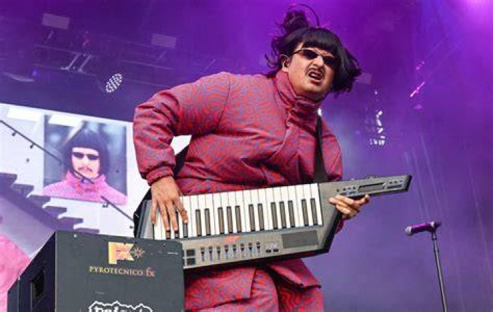 Oliver Tree Net Worth - Wiki, Age, Weight and Height, Relationships, Family, and More
