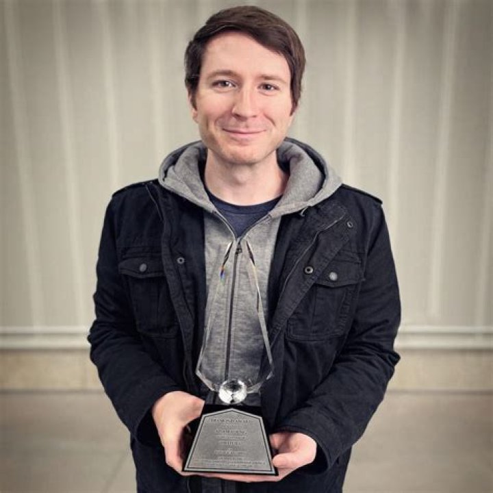 Owl City Net Worth - Wiki, Age, Weight and Height, Relationships, Family, and More