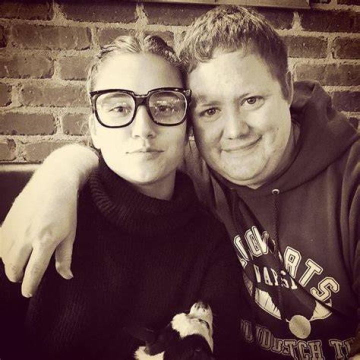 Paige McKenzie - Age, Family, Bio