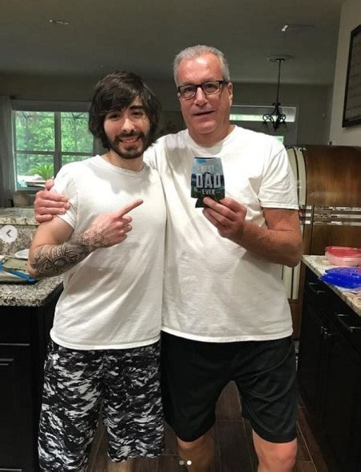 Penguinz0 - Age, Family, Bio