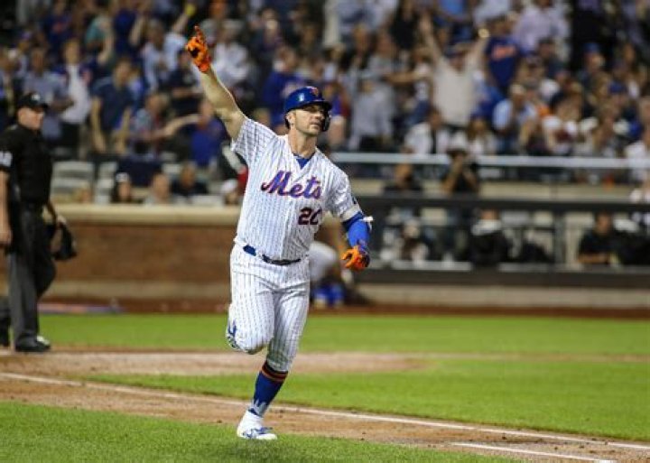 Pete Alonso Religion – What Is His Faith? Parents Ethnicity And Siblings