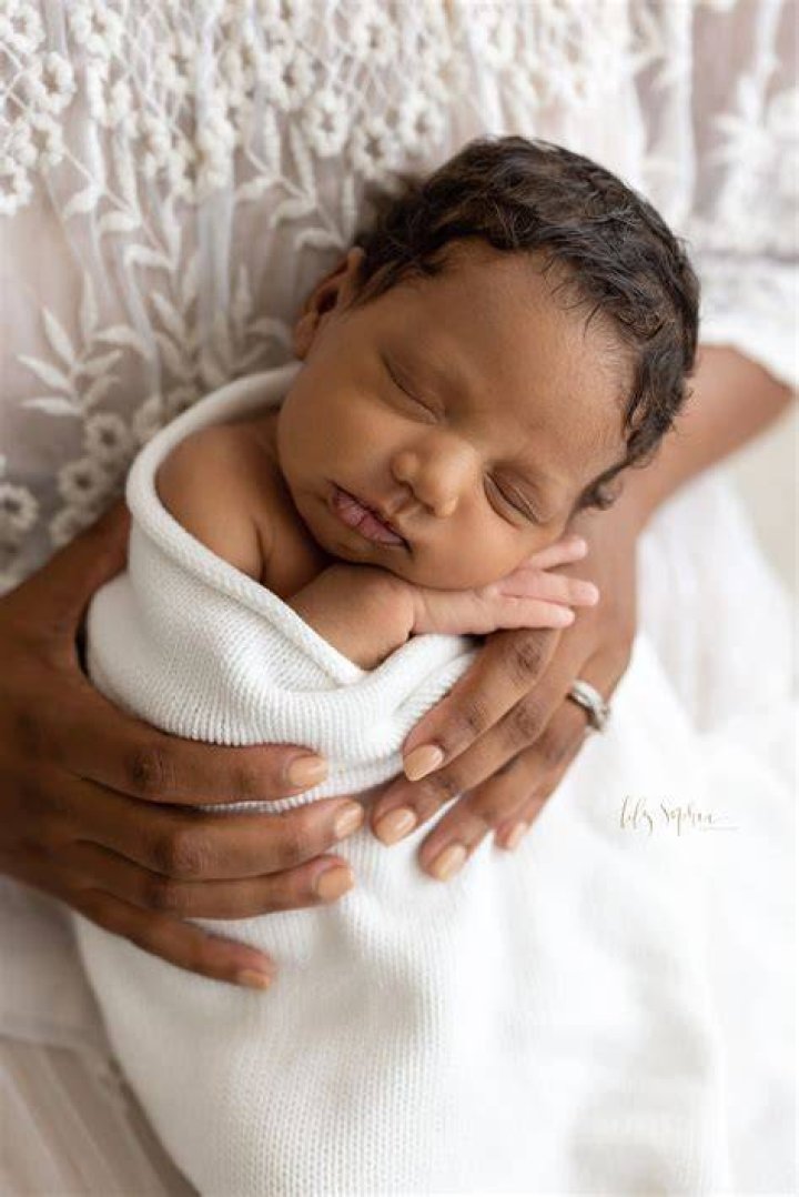 Phoenix Raei Wife Kate Lister Is A Mother Of New Born Baby Girl Odeya