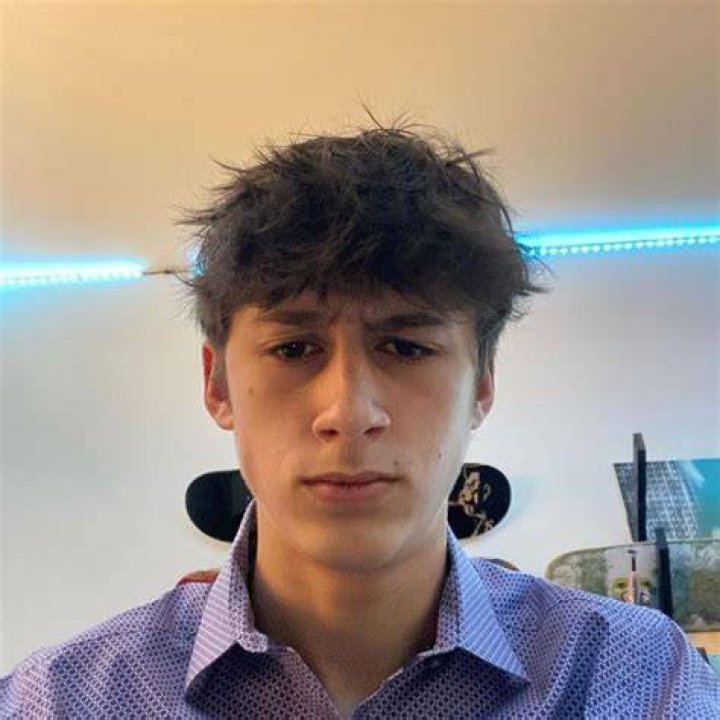 Poplikethstguy - Age, Family, Bio