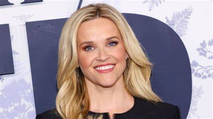 Reese Witherspoon: Women aren’t encouraged to talk about financial literacy