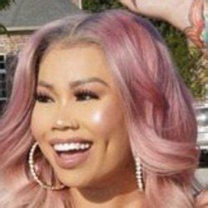 Regan Kay - Age, Family, Bio