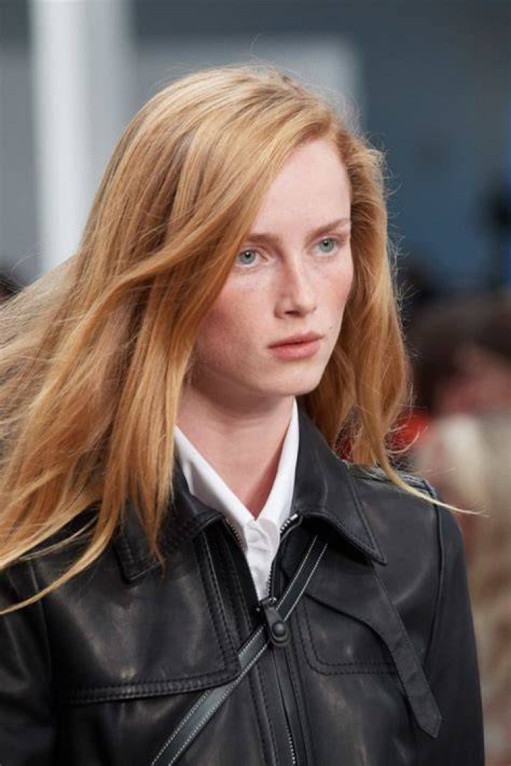 
Rianne Van Rompaey Height, Weight, Net Worth, Age, Birthday, Wikipedia, Who, Nationality, Biography 