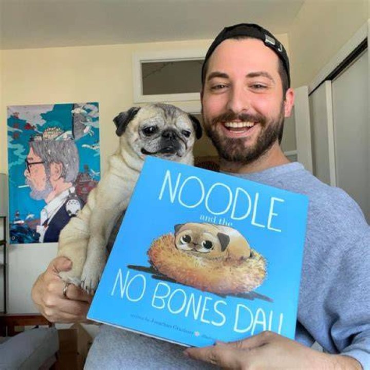 RIP Noodle the Pug! TikTok star ‘Bones or No Bones’ predictions passed away at age 14
