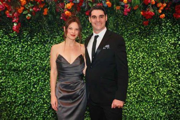 RJ Mitte Height, Weight, Net Worth, Age, Birthday, Wikipedia, Who, Nationality, Biography