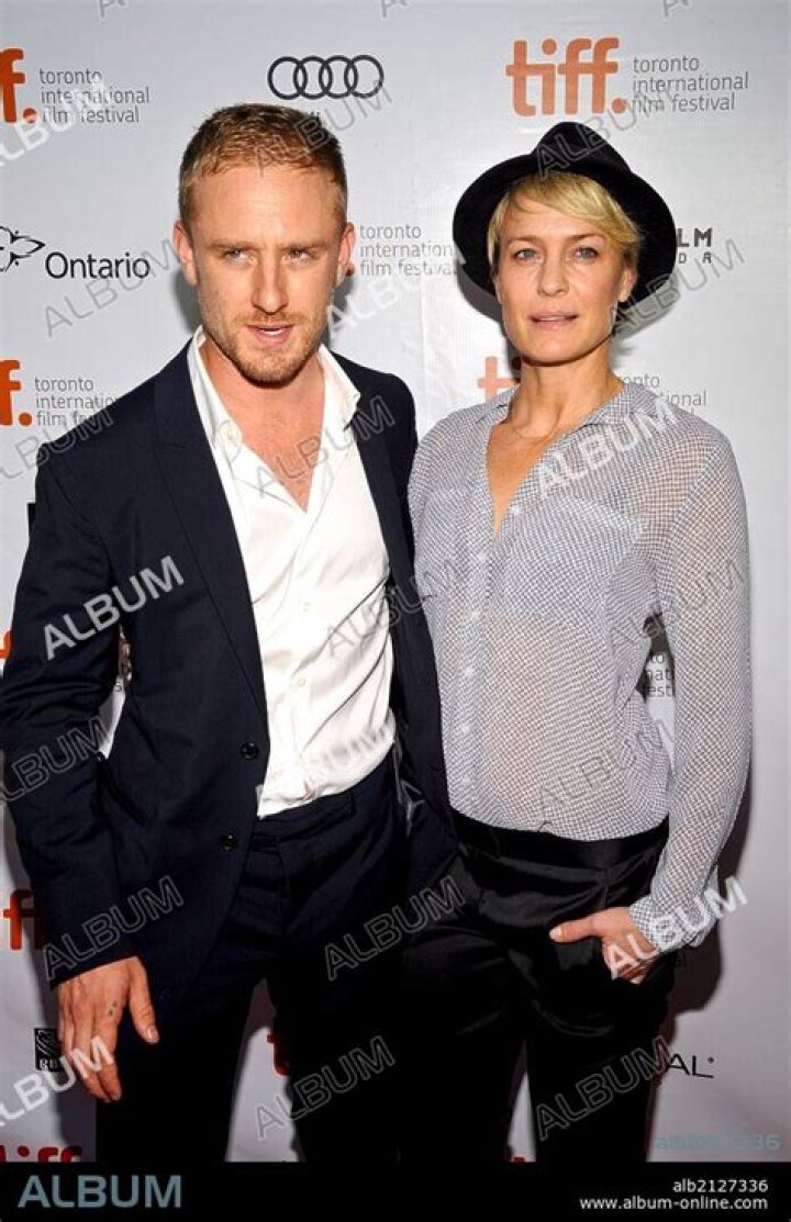 Robin Wright & Ben Foster Are Engaged