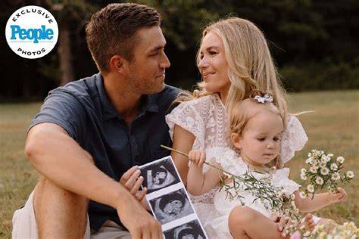 Sarahbeth Taite - Age, Family, Bio
