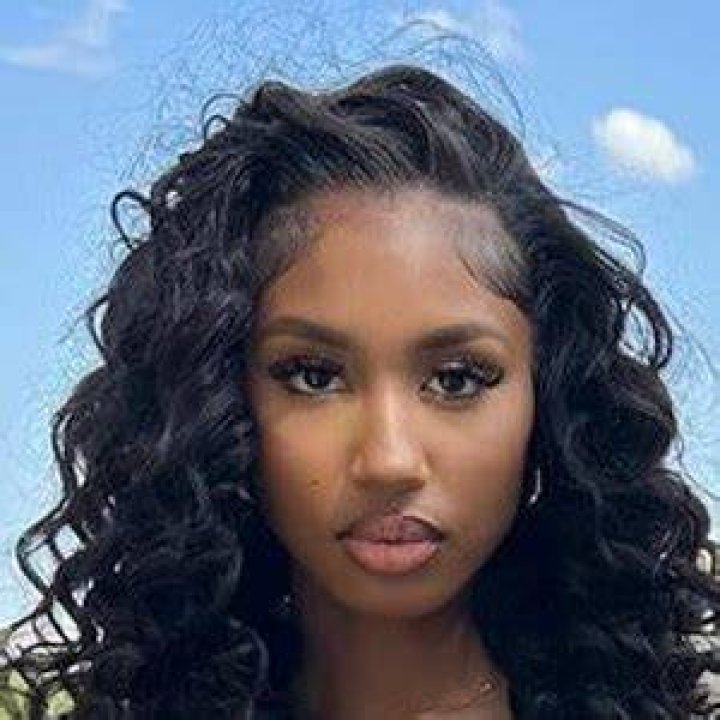 Saudiah B - Age, Family, Bio