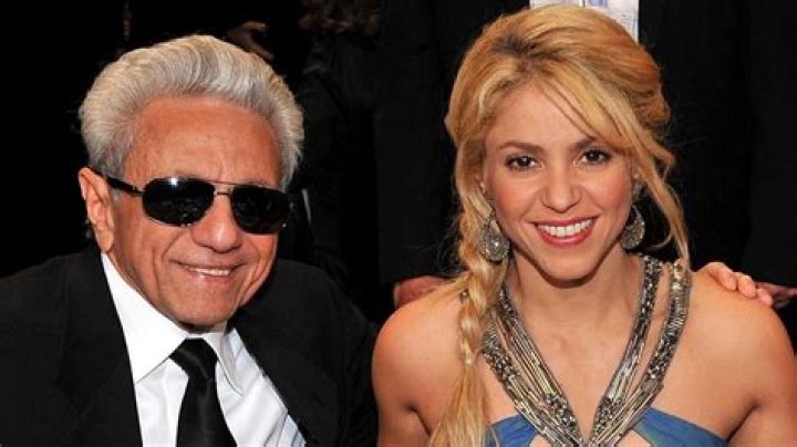 Shakira’s Parents Announce That It’s a Boy