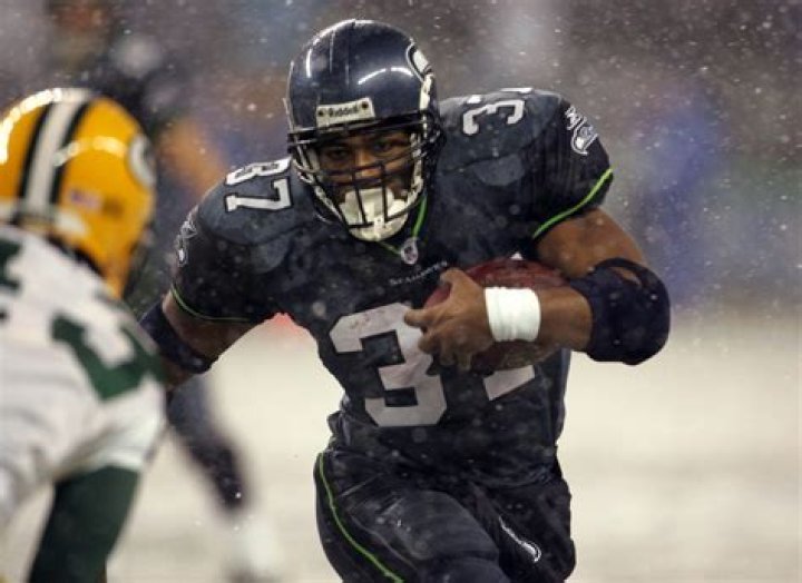 Shaun Alexander Net Worth - Wiki, Age, Weight and Height, Relationships, Family, and More