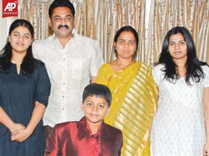 Shobha Nagi Reddy - Trivia, Family, Bio