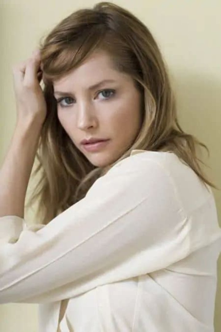Sienna Guillory Bio: Career, Marriage, Husband & Net Worth